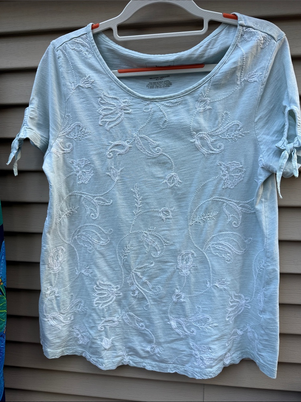 Sonoma Embroidered Floral Short Sleeve Tee in Aqua Size L Flawed!